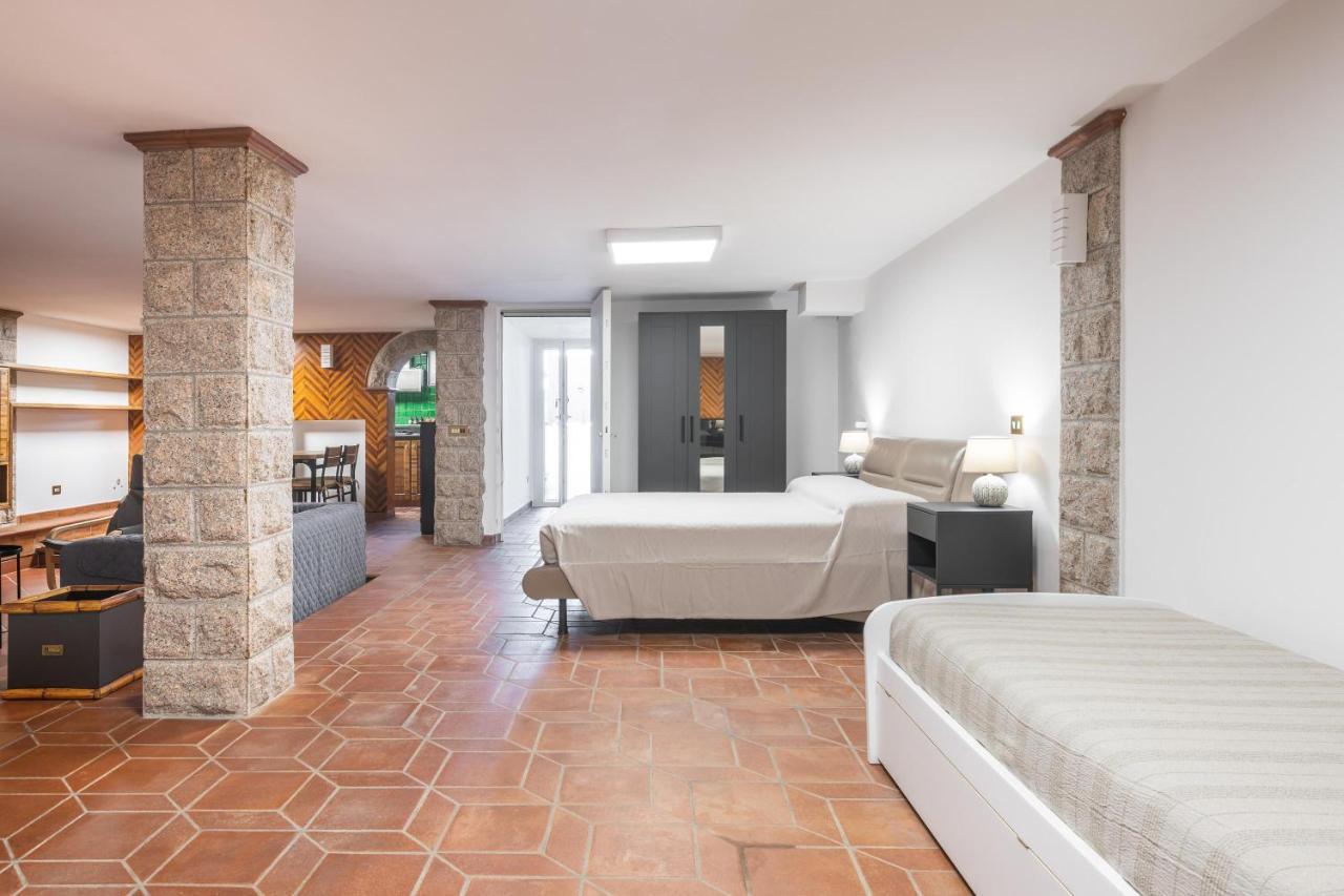 La Casa Davanti Al Mare Quartu SantʼElena Exteriér fotografie